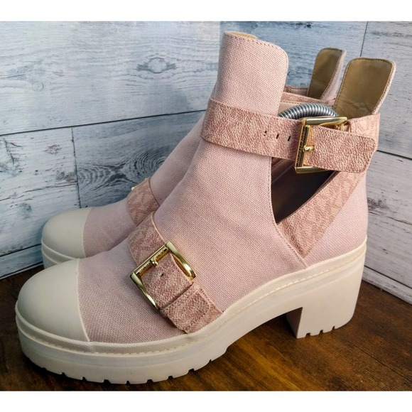 Michael Kors Corey Leather Cutout Ankle boots Size 8 Rare Blush Pink Color! - Picture 2 of 6